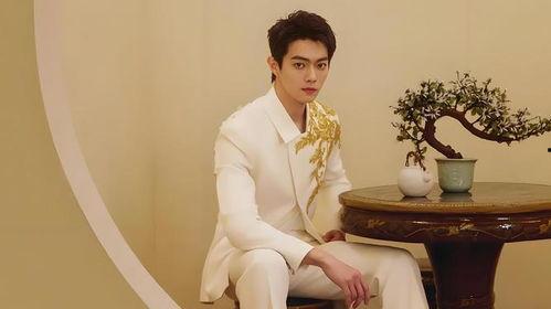 忘关麦吃瓜,揭秘网络直播的意外“笑料”瞬间