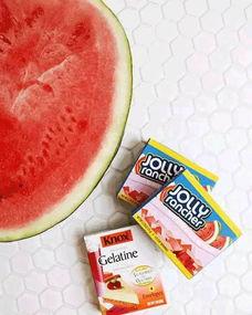 吃瓜还是吃果冻,吃瓜还是吃果冻，揭秘夏日消暑新潮流